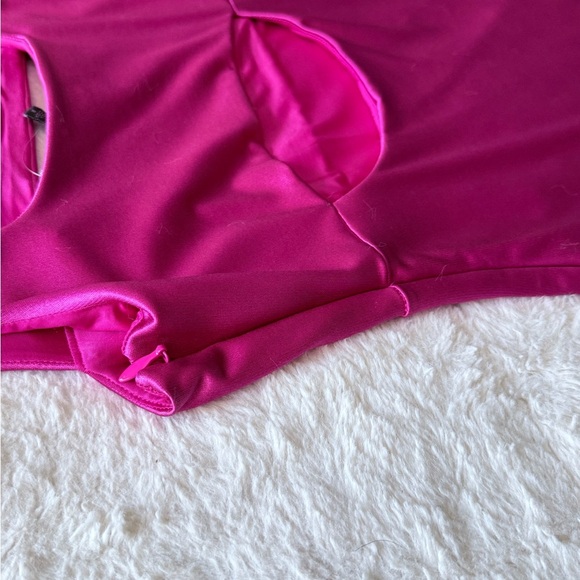 NWT Guess Fuchsia Satin Mini Dress-Medium - Picture 4 of 7
